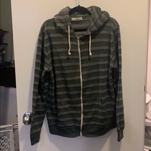Threads 4 Thought hoodie XL